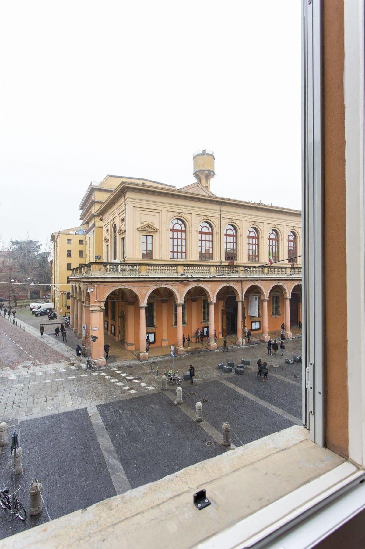 Petroni 38 By Studio Vita Bologna Luaran gambar
